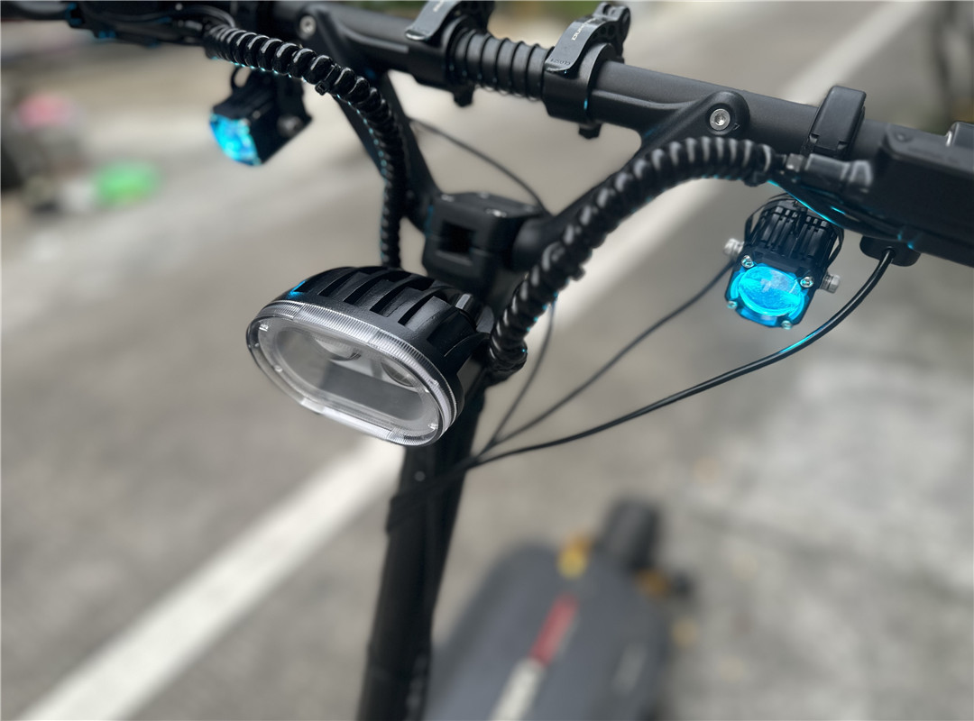 2pcs Headlight 3 Color for Dua - Badminton Victor recension och pris
